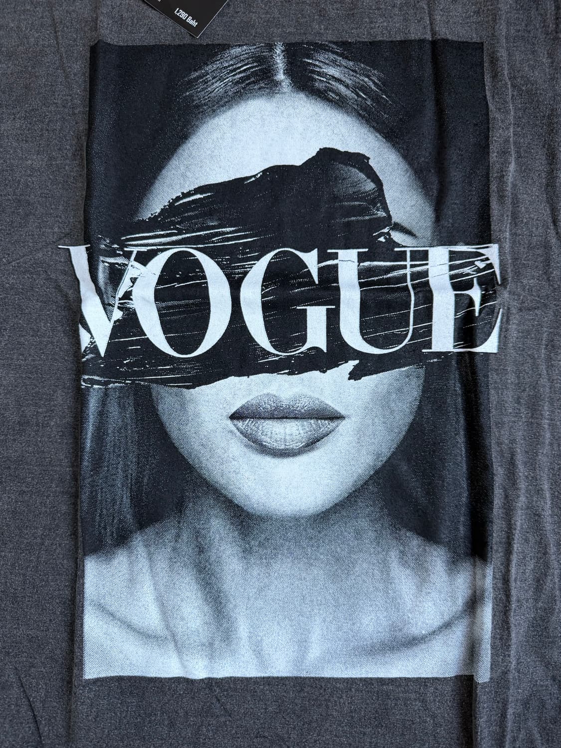 VOGUE 그래픽 민소매 나시 티셔츠 상품이미지2