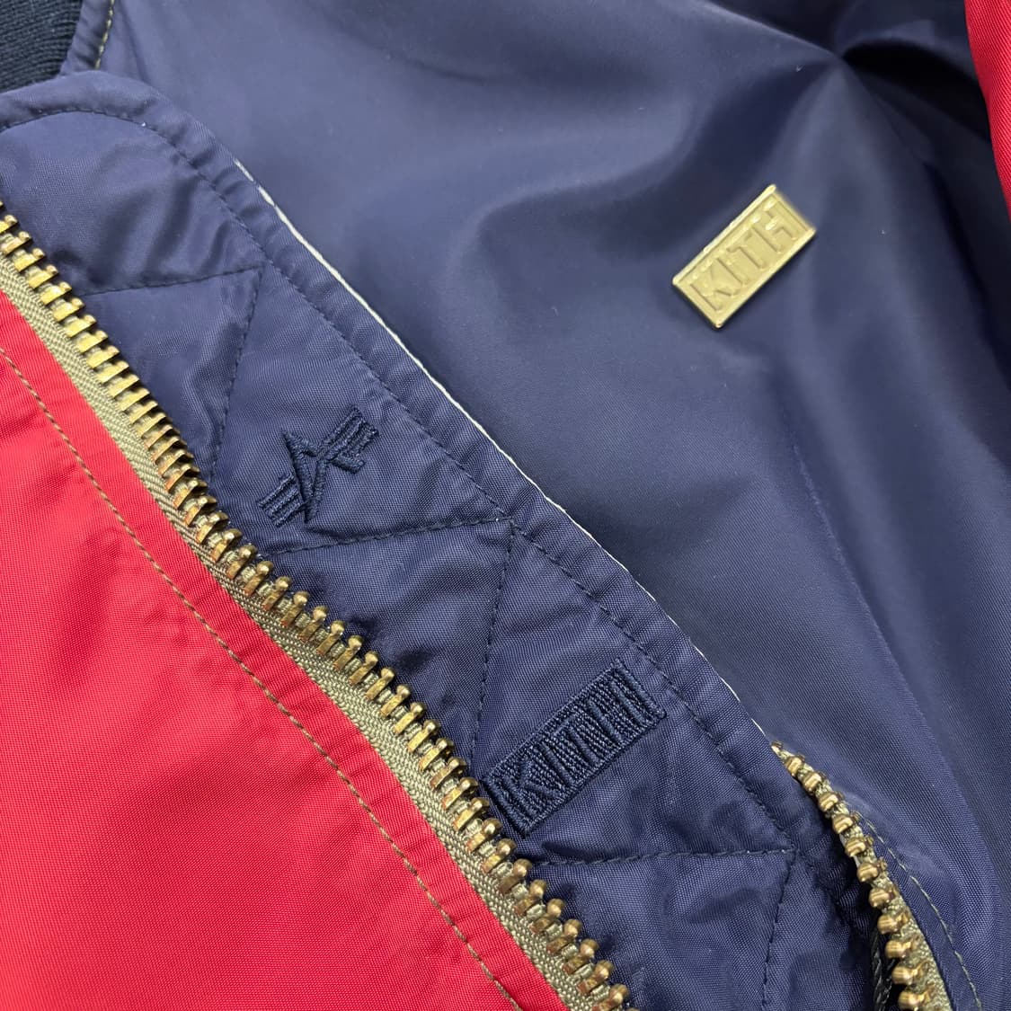 [S] 18s KITH x 알파인더스트리 리버시블 봄버 자켓 C243 상품이미지7