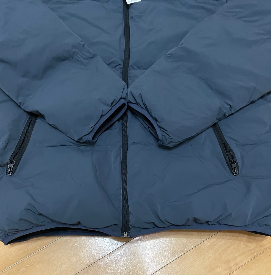 GU 더스티 네이비 패딩 상품이미지6