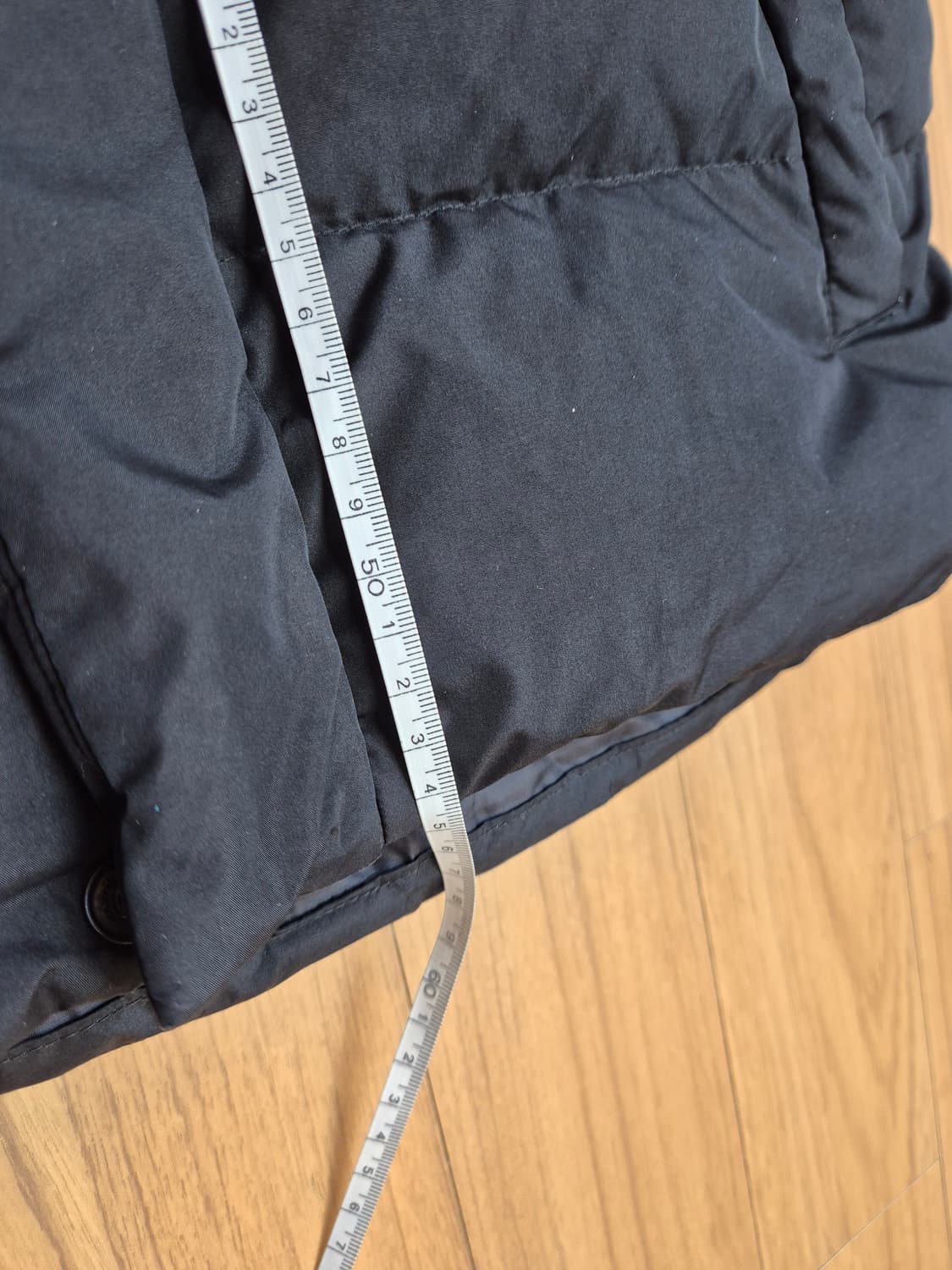 노스페이스 키즈 덕다운 패딩 130사이즈입니다. 충전재는 덕다운 80%  상품이미지4