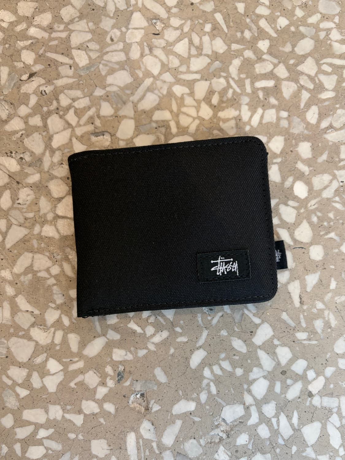 Stussy Black Logo Bi-Fold Wallet 상품이미지2