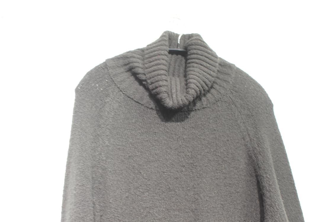 264. 블랙 숄카라 니트 상품이미지2