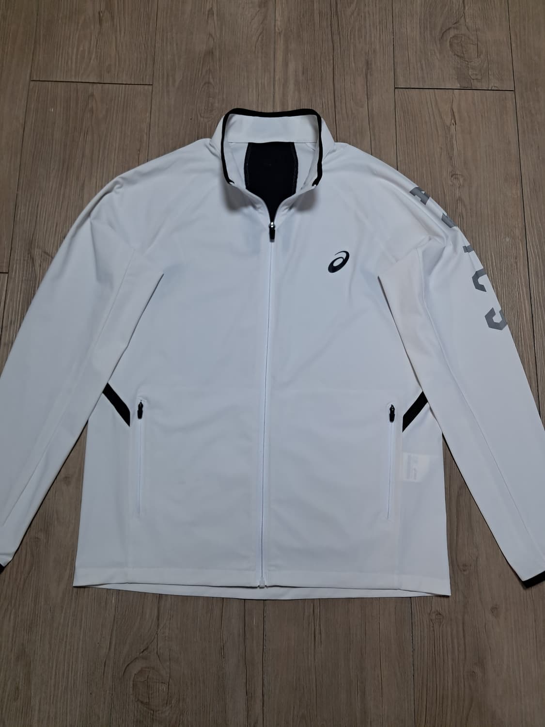 아식스 트랙 자켓 남성100  상품이미지1