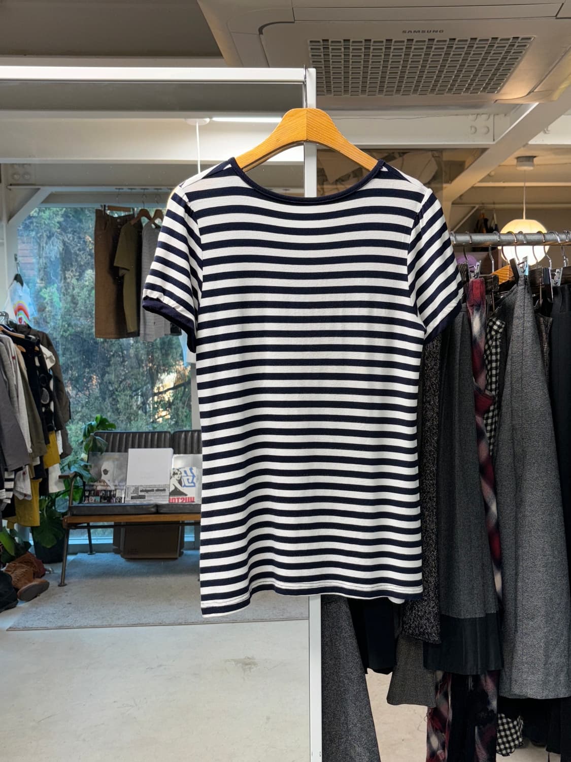 Sun rose 스트라이프 나비 티셔츠 상품이미지2