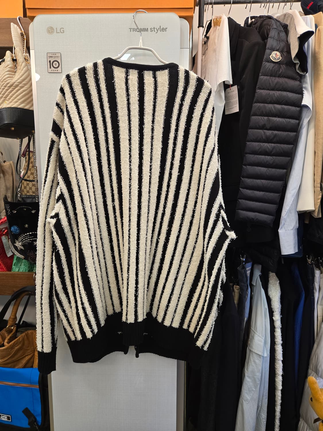 [쿨거환영] 커버낫 버티컬 스트라이프 가디건 상품이미지2