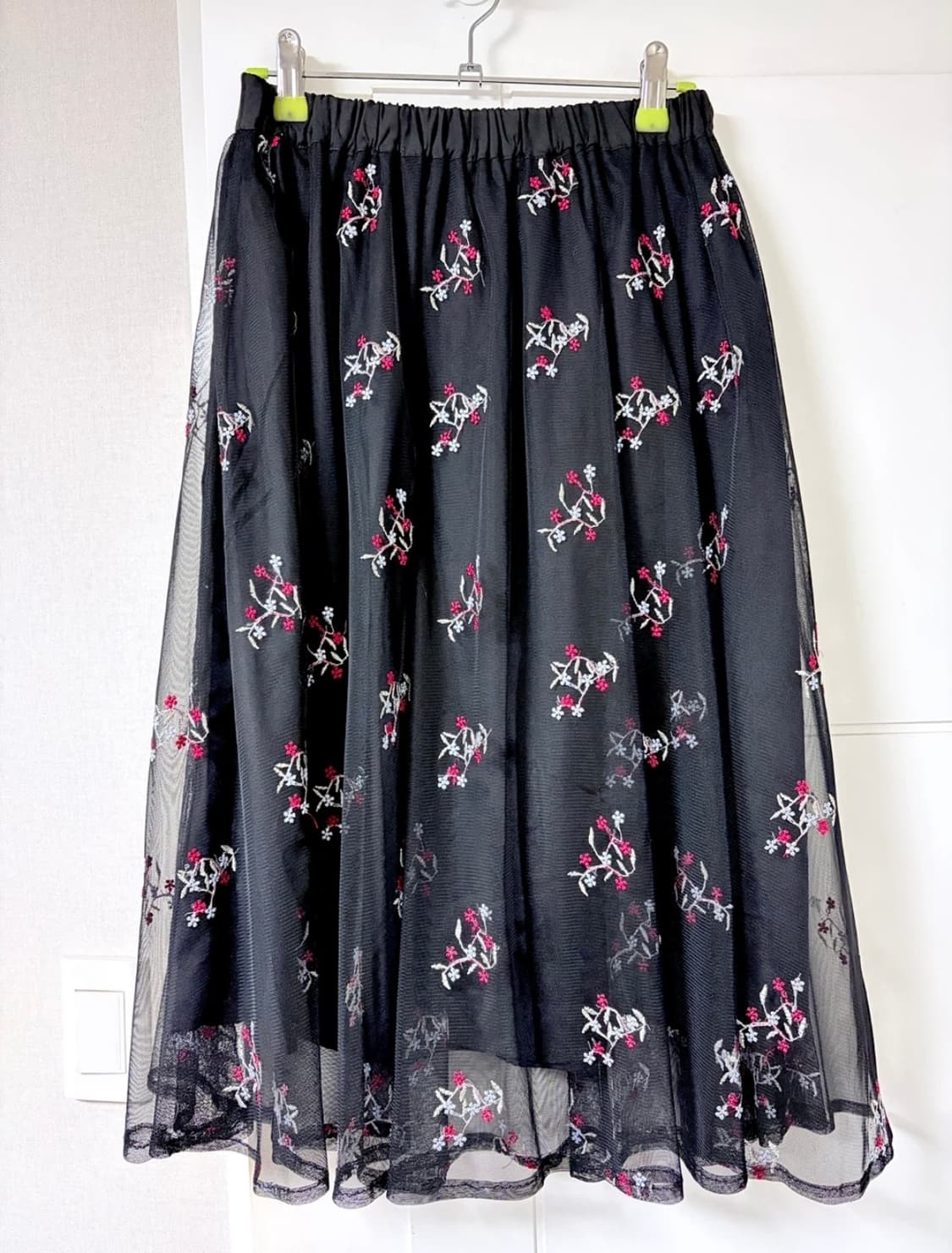 일본 모리걸 빈티지 블랙 꽃 패턴 자수 치마 미디 샤 스커트 에스닉 상품이미지1