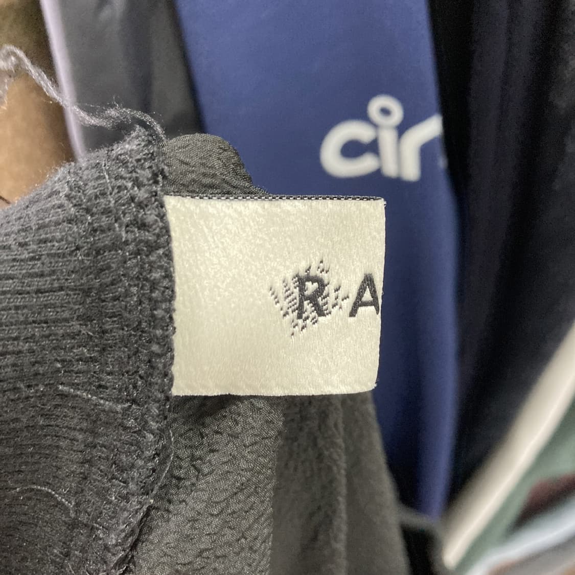 RARE 남성 캐주얼반팔 블랙 100 상품이미지4