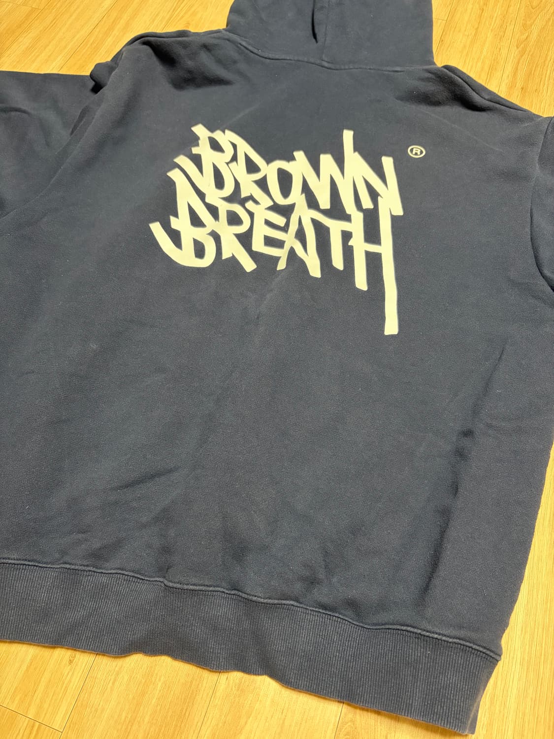 브라운브레스 후드티 상품이미지1