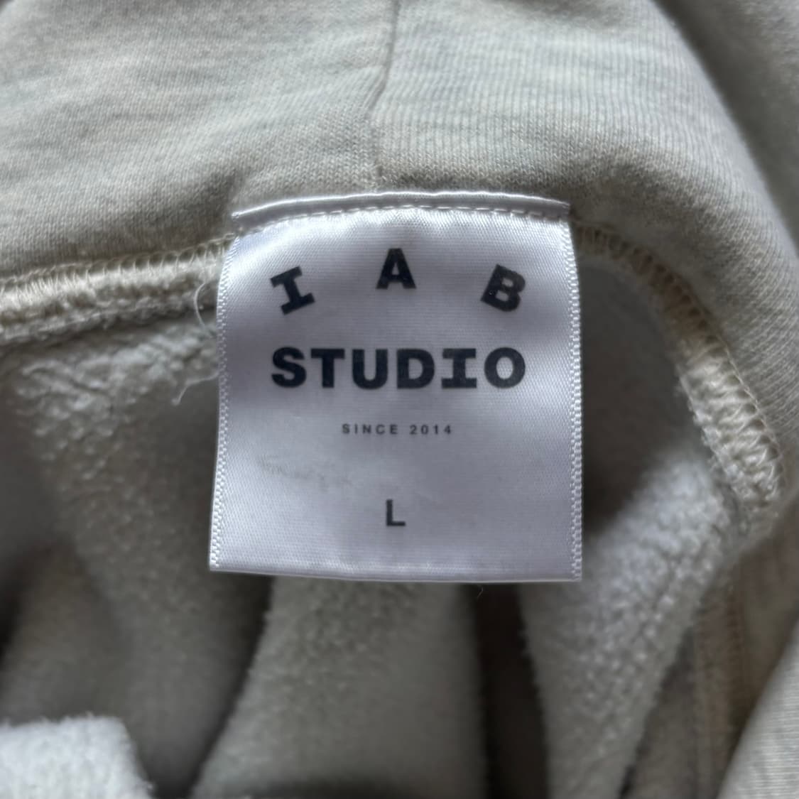 IAB STUDIO 오트밀 버건디 후드티 상품이미지5