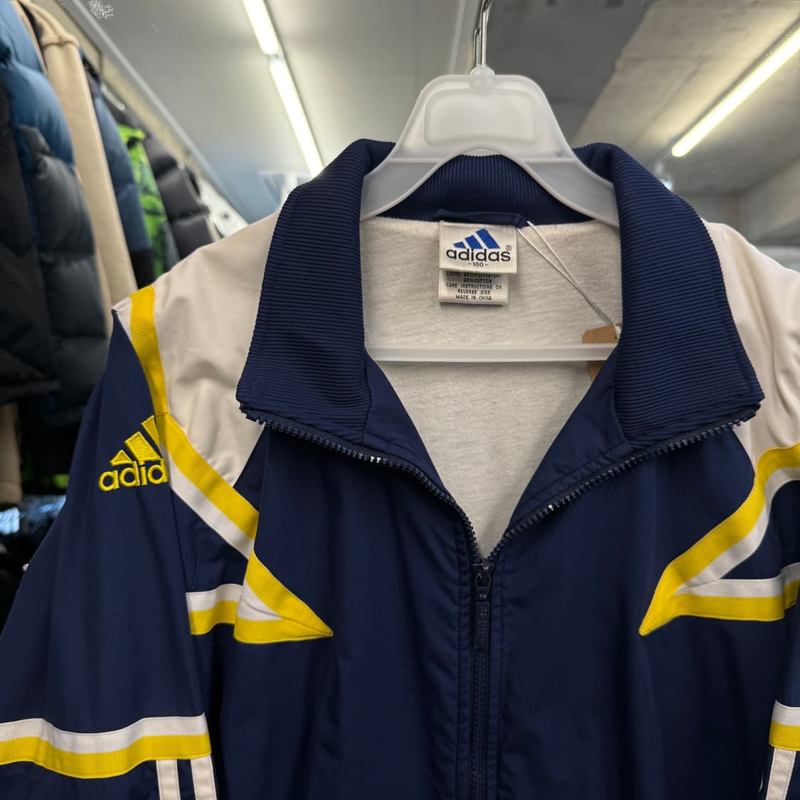 adidas 90s Windbreaker 상품이미지3