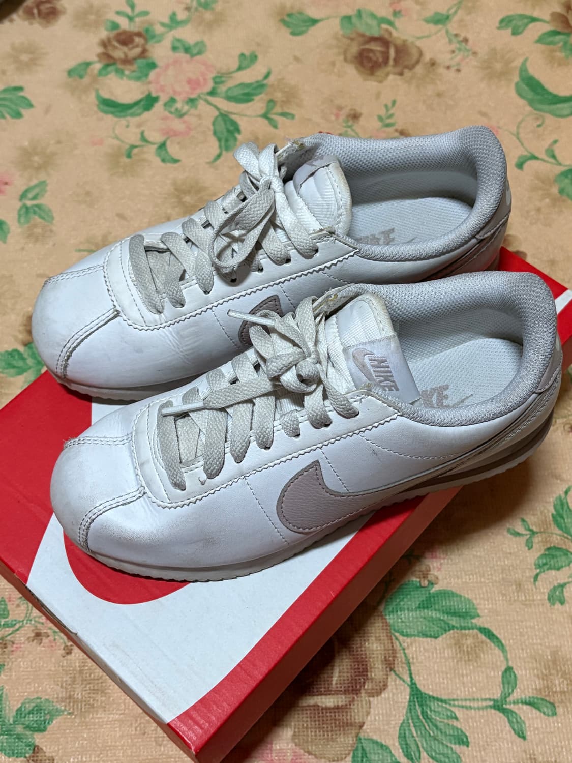 나이키 코르테즈 화이트 플래티넘 바이올렛 상품이미지4