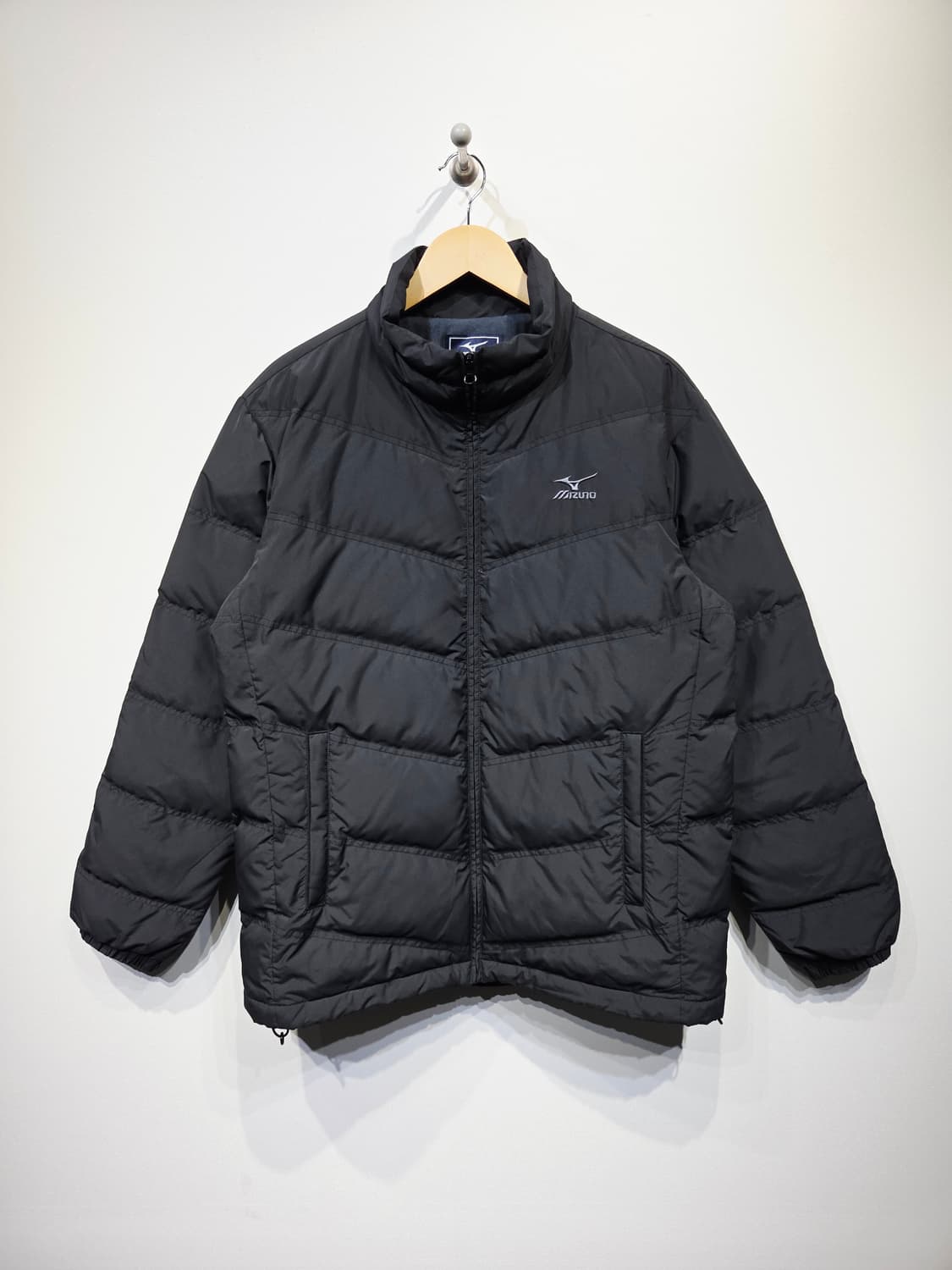 미즈노 블랙 덕다운 패딩 자켓 상품이미지2