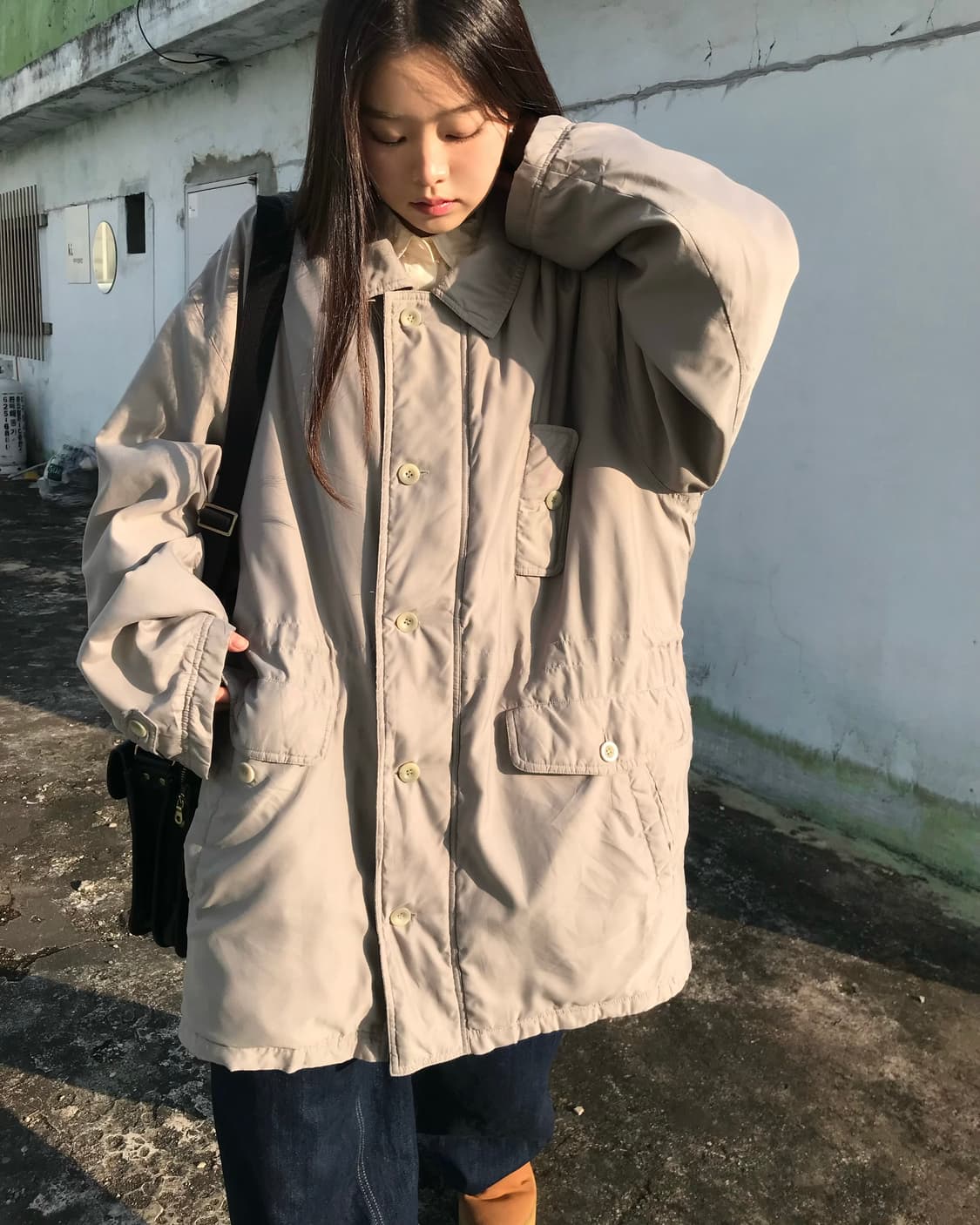 FREE HAND 클래식 블랙 가죽 가방 상품이미지5