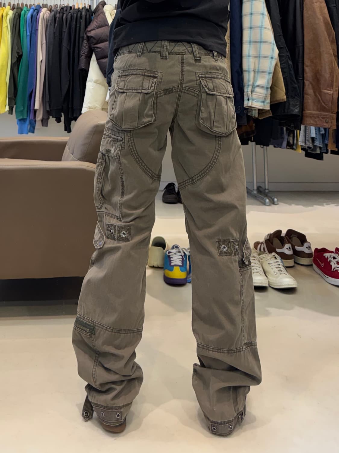 폴로 랄프로렌 스티치 멀티 포켓 카고팬츠 상품이미지7