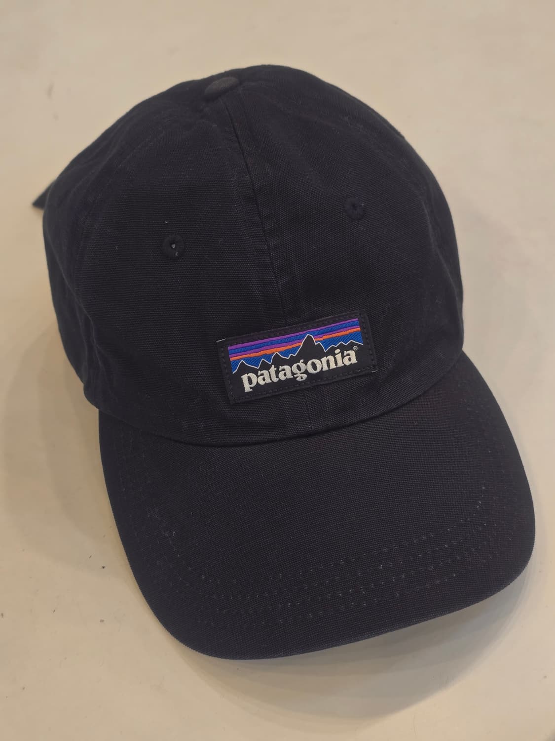 Patagonia 블랙 볼캡 상품이미지2