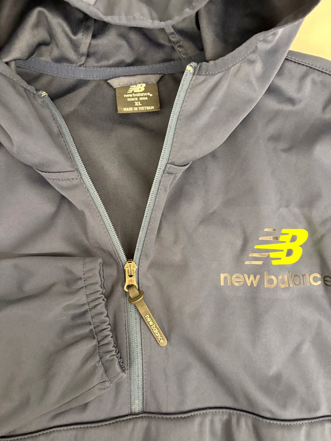 [110] 뉴발란스 바람막이 후드 자켓 네이비 상품이미지2