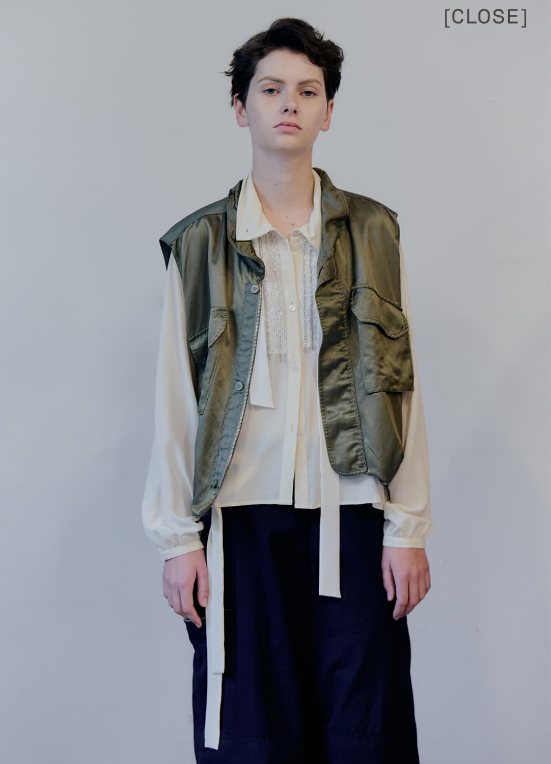 standalone vest 상품이미지1