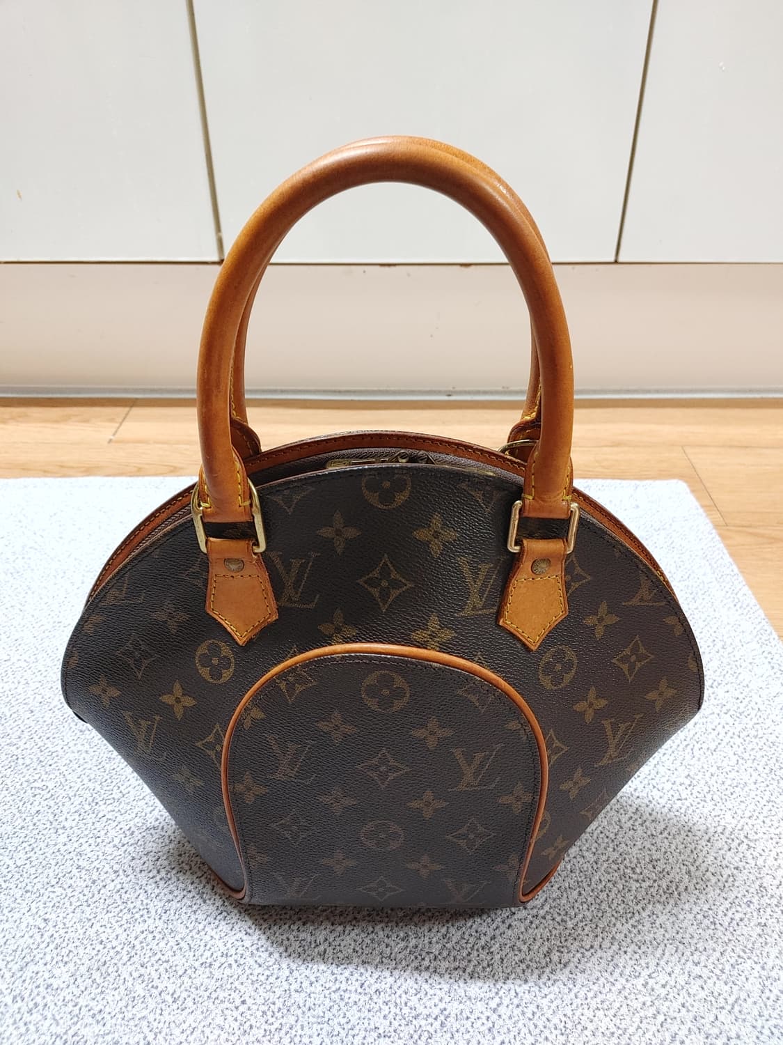 정품 클래식 루이비통 엘립스 pm 빈티지 토트백 상품이미지1