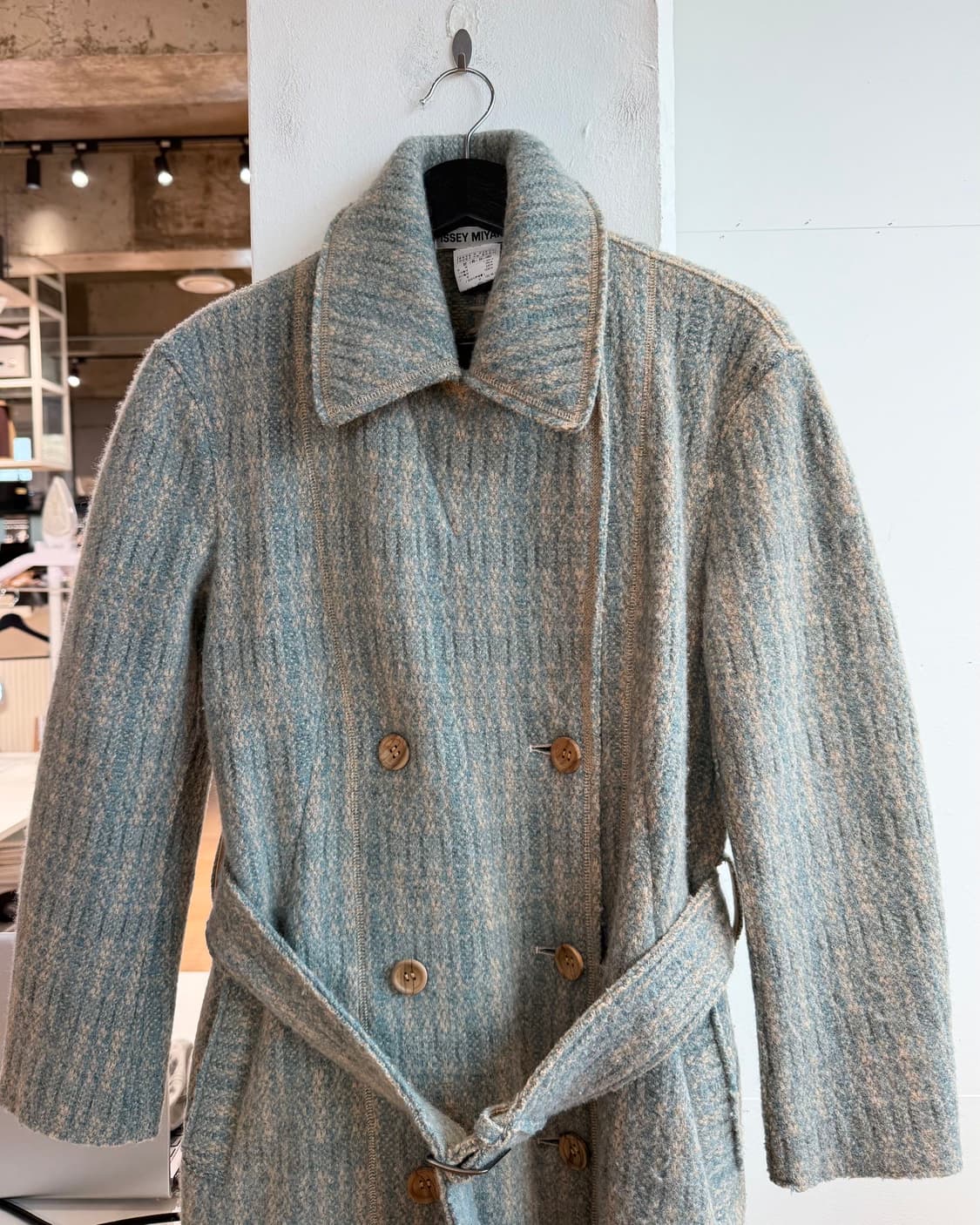 이세이미야케 블루 더블 벨티드 울 코트  상품이미지3