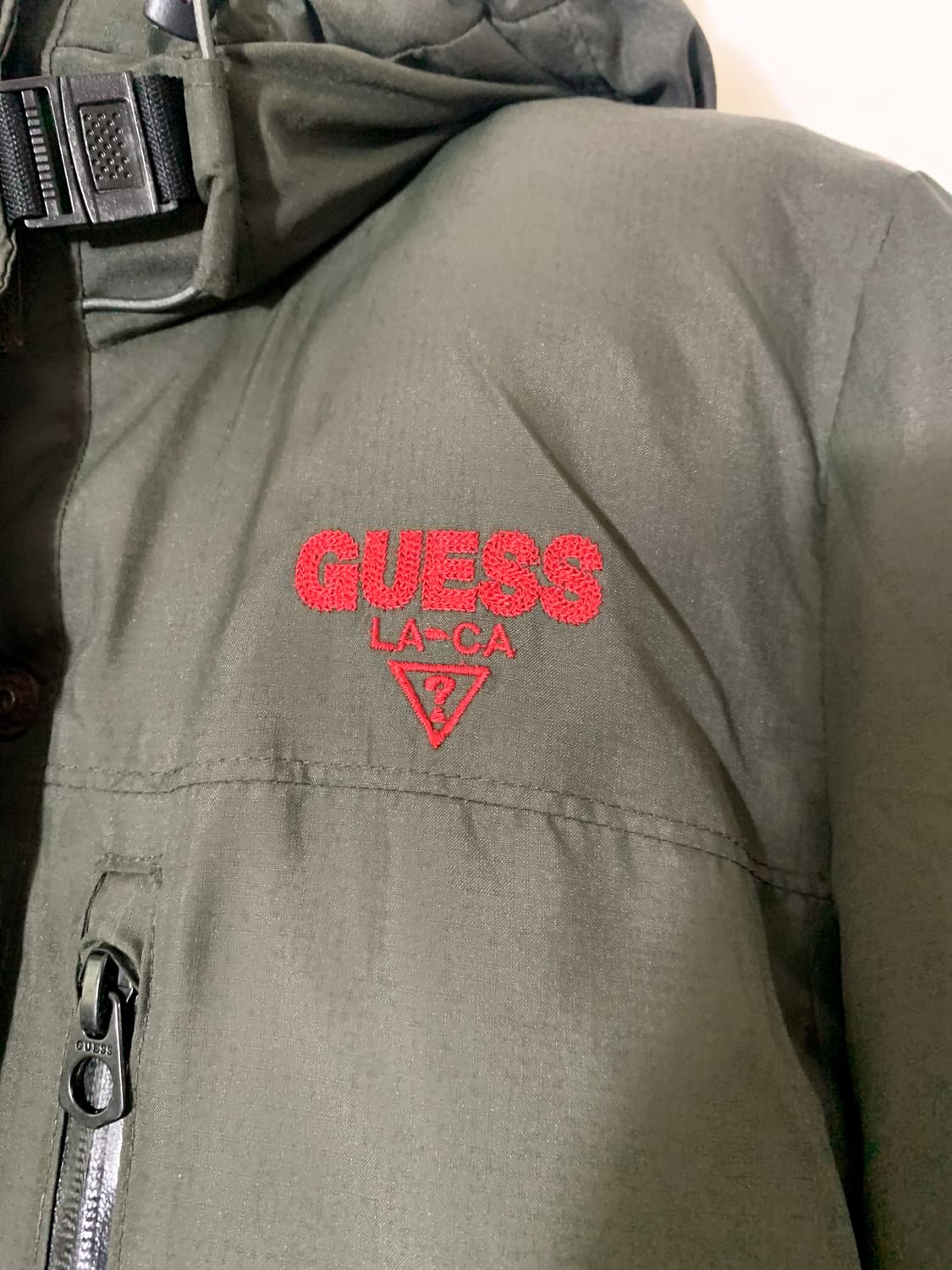 GUESS 오리털 패딩 S 캠핑 아웃도어 상품이미지4