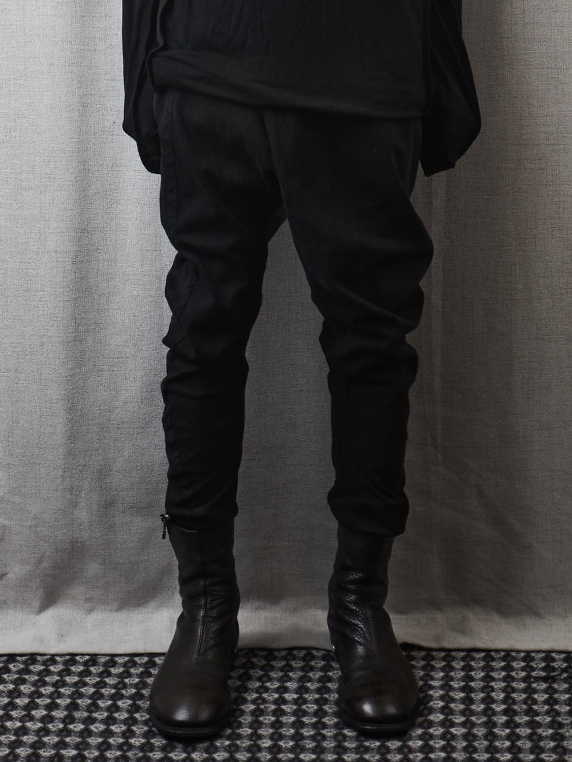 Julius FW 2013  비대칭 드레이프 팬츠 상품이미지7