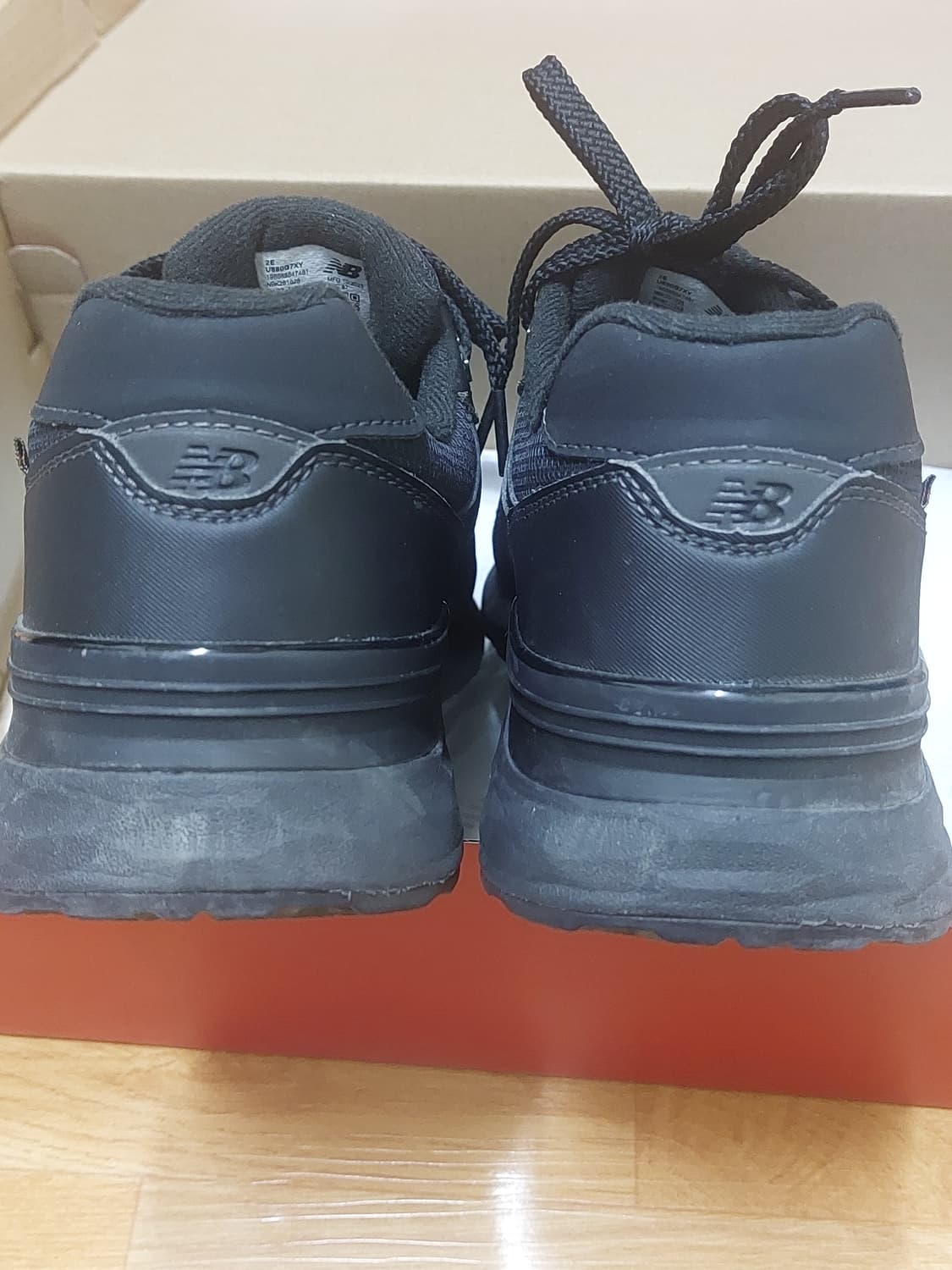 뉴발란스 U880G7XY 검정 워킹화 280mm 상품이미지4