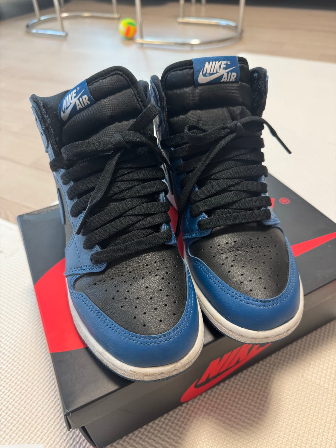 조던1 레트로 하이 OG 마리나블루 상품이미지2