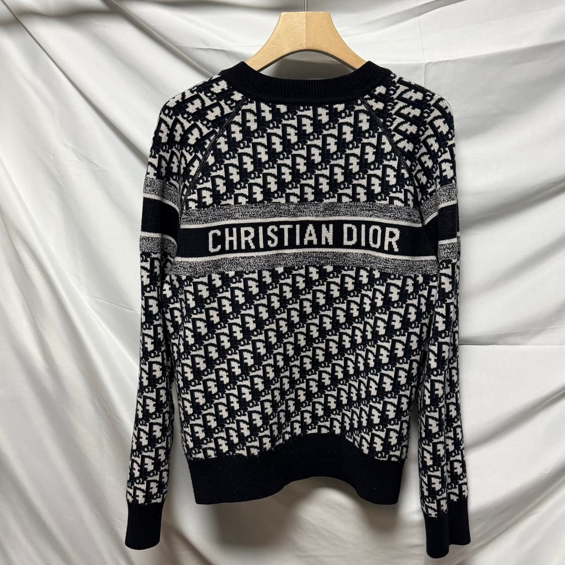 [S+급/34] 디올 리버서블 오블리크 크루넥 캐시미어 니트 상품이미지4