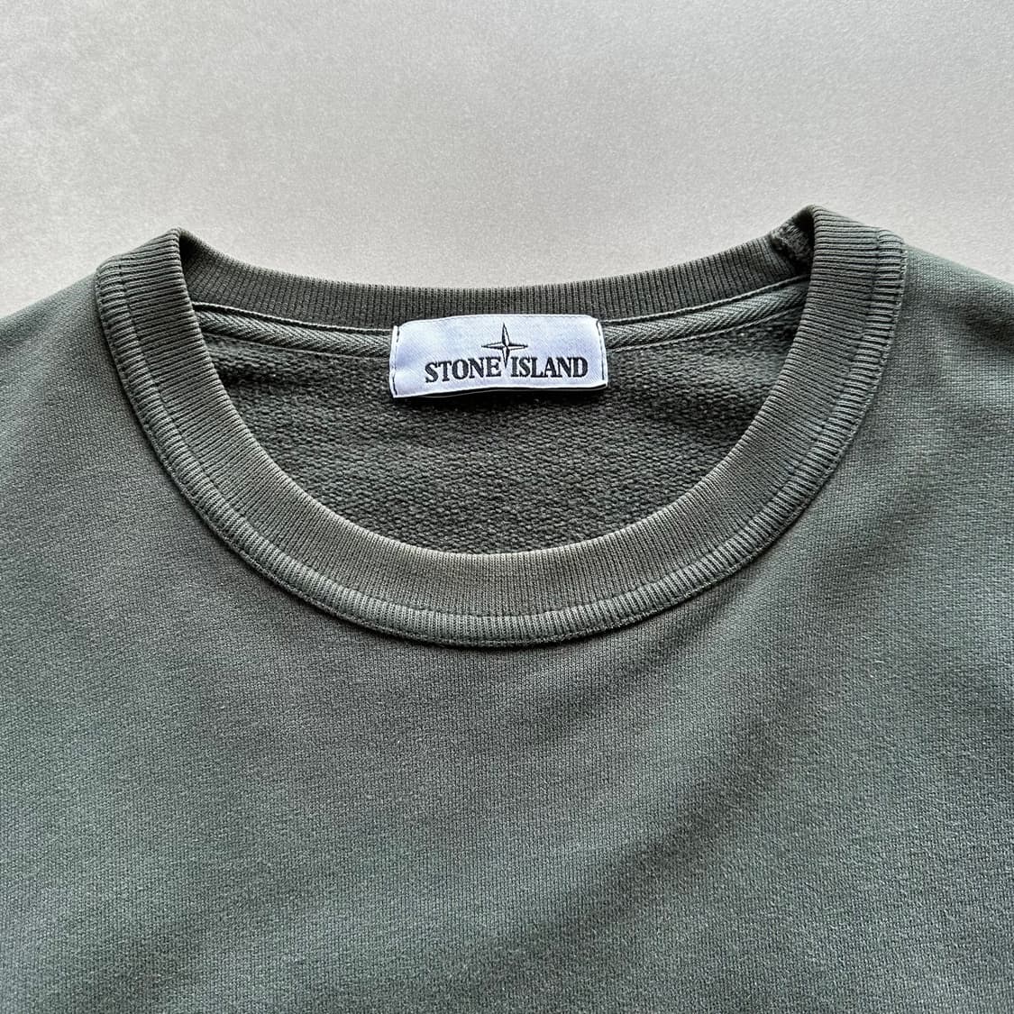 [L]스톤 아일랜드 와펜 오가닉 코튼 맨투맨 상품이미지8