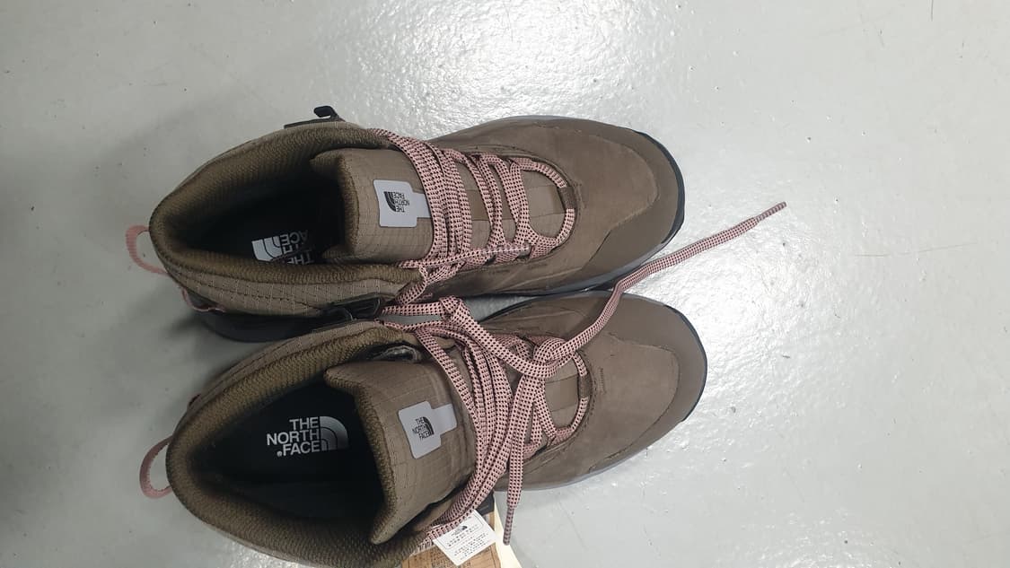 노스페이스 여성 등산화 245mm 새상품 상품이미지6