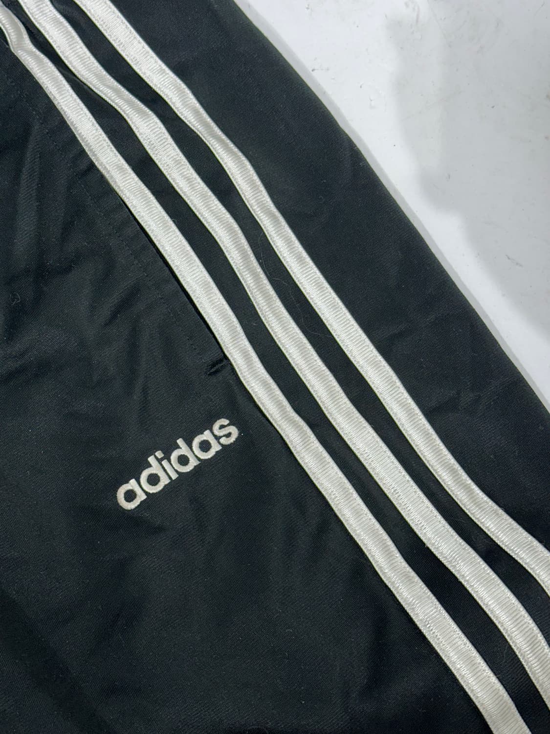 아디다스 블랙 화이트 삼선 트레이닝 팬츠  상품이미지6