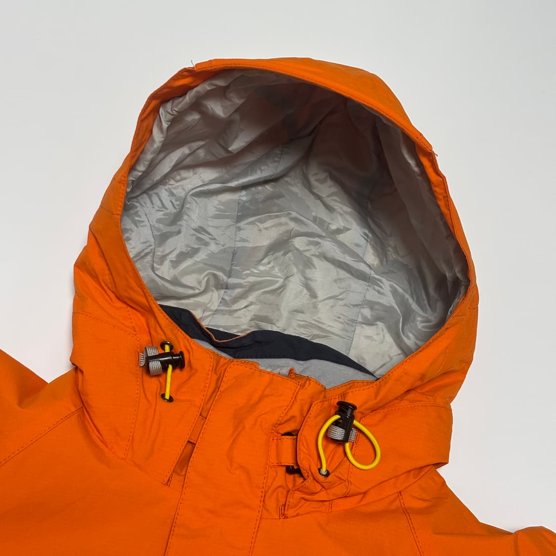 니데커 사운드 밸브 오렌지 테크니컬 스노우 재킷 상품이미지9