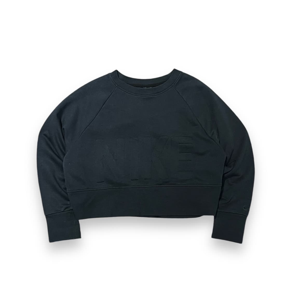 나이키 크롭 스웻셔츠 상품이미지1