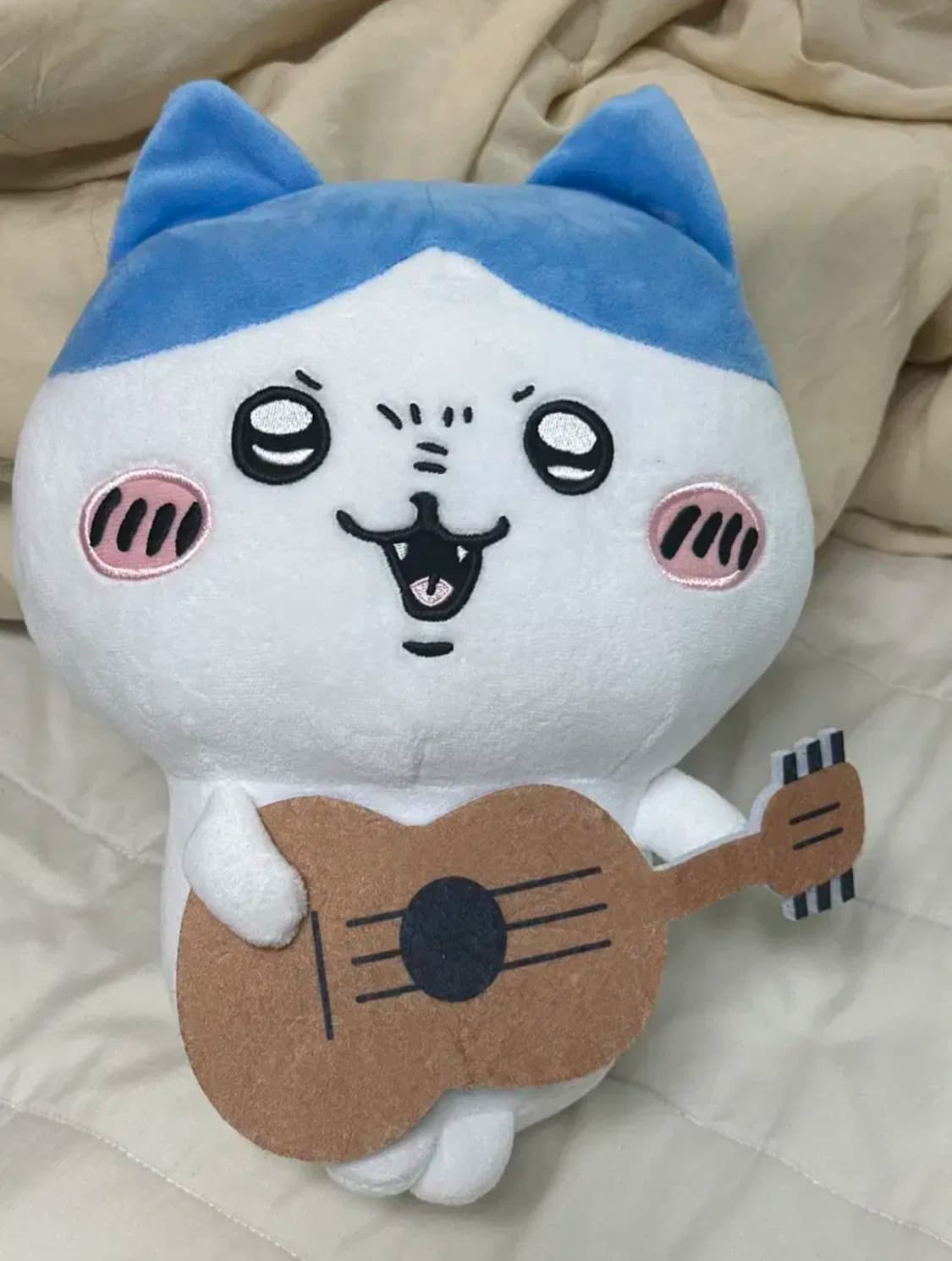 먼작귀, 치이카와 기타치는 하치와레 중형인형(약 35센치) 판매 상품이미지1