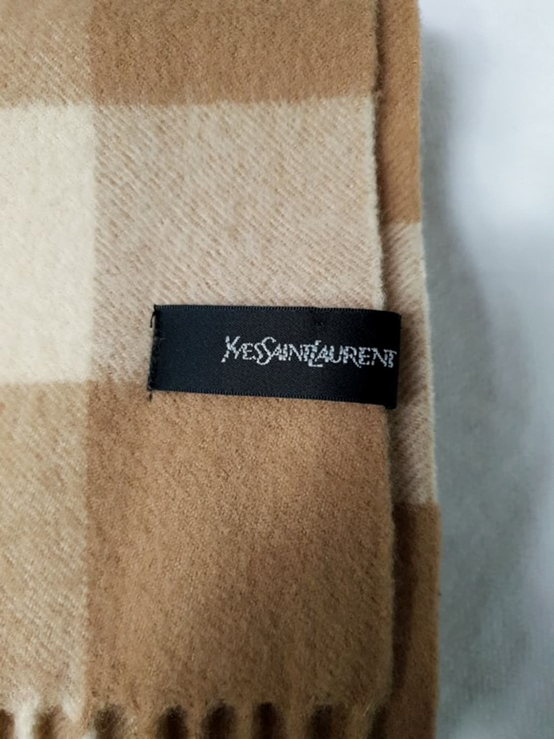 YSL 입생로랑 울 머플러 상품이미지2