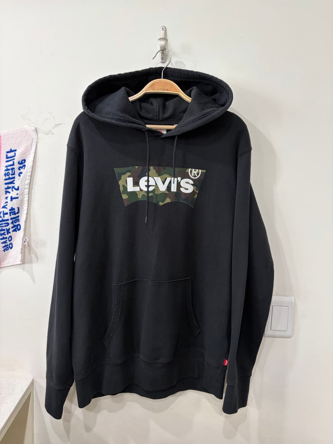 292. 리바이스 카모후드티 상품이미지1