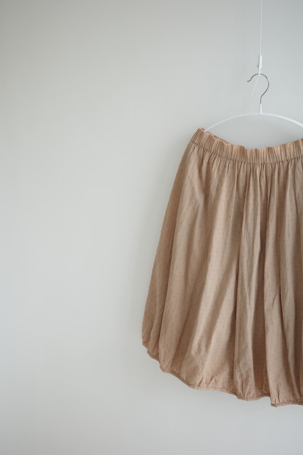 ICHIOKU 
• 진베이지  코튼 롱 스커트 상품이미지5