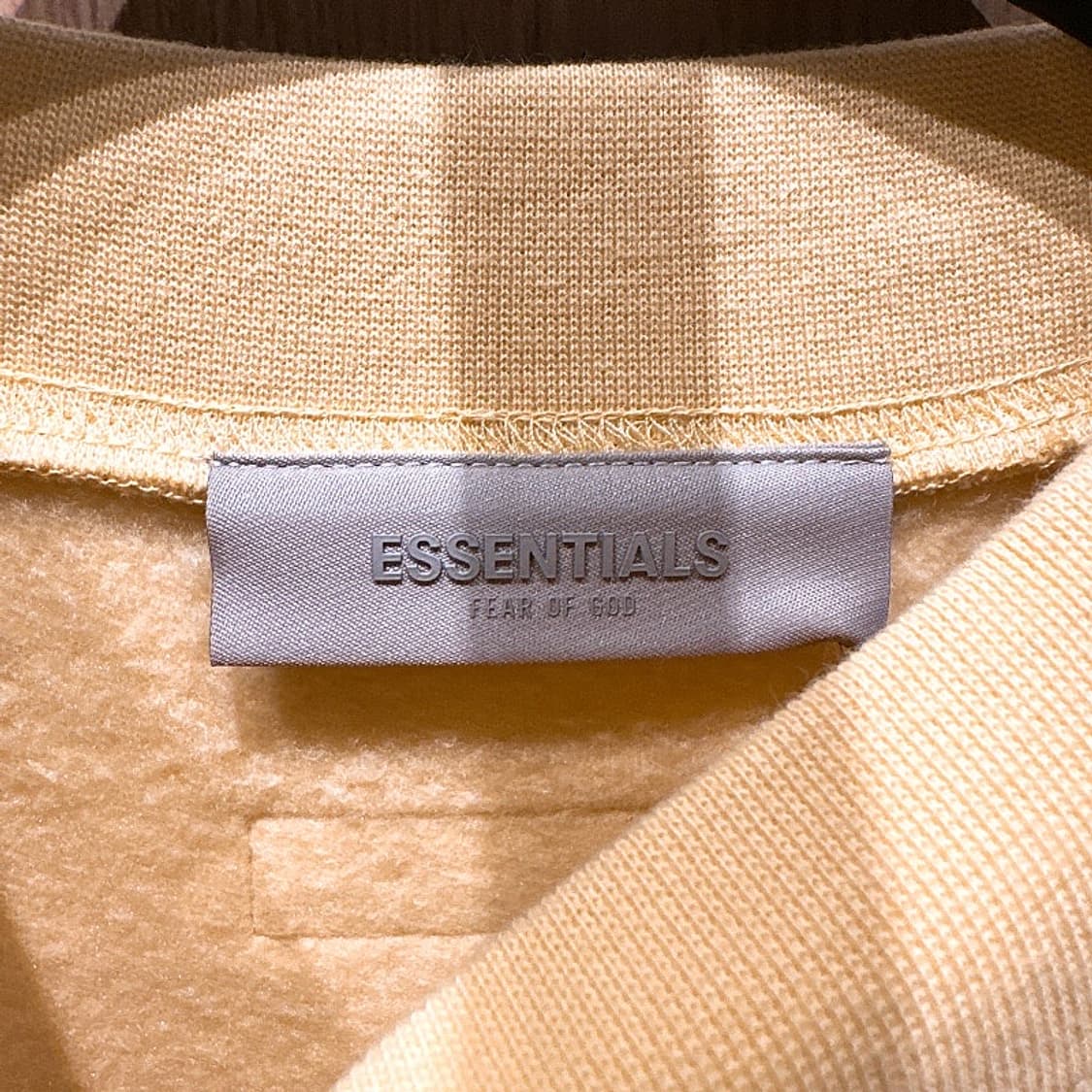 (정품/새상품) 에센셜 피어 오브 갓 남성 라이트옐로우 기모 맨투맨 상품이미지3