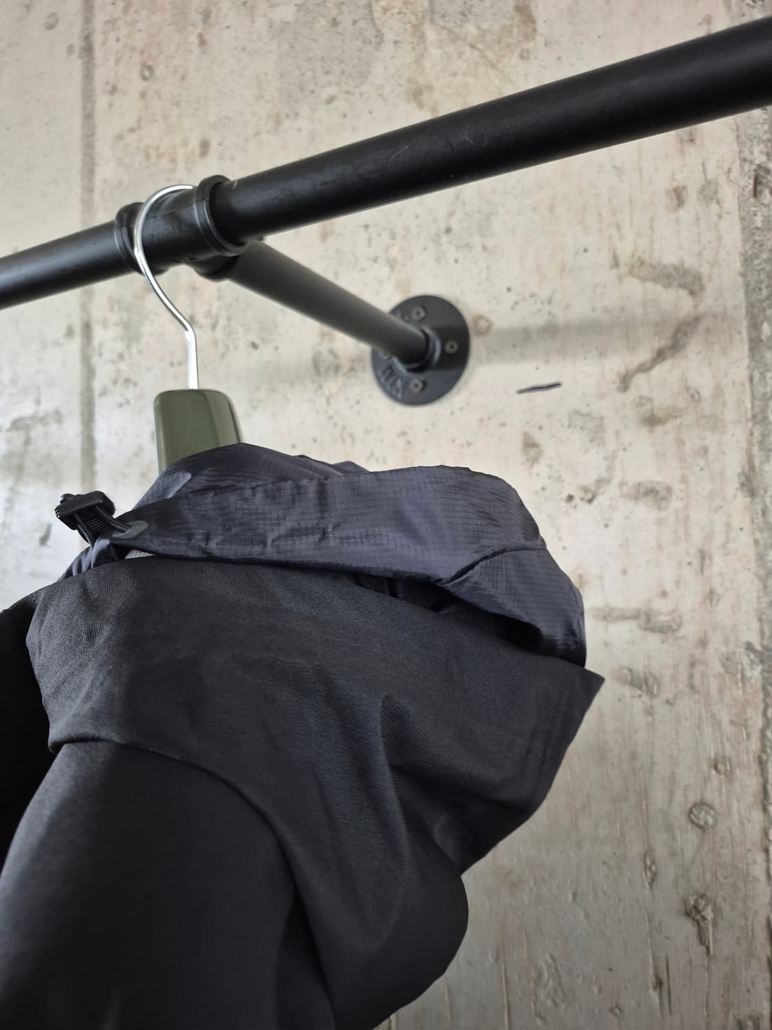 데상트  듀얼리스 네비게이터 방수우븐 자켓 상품이미지5