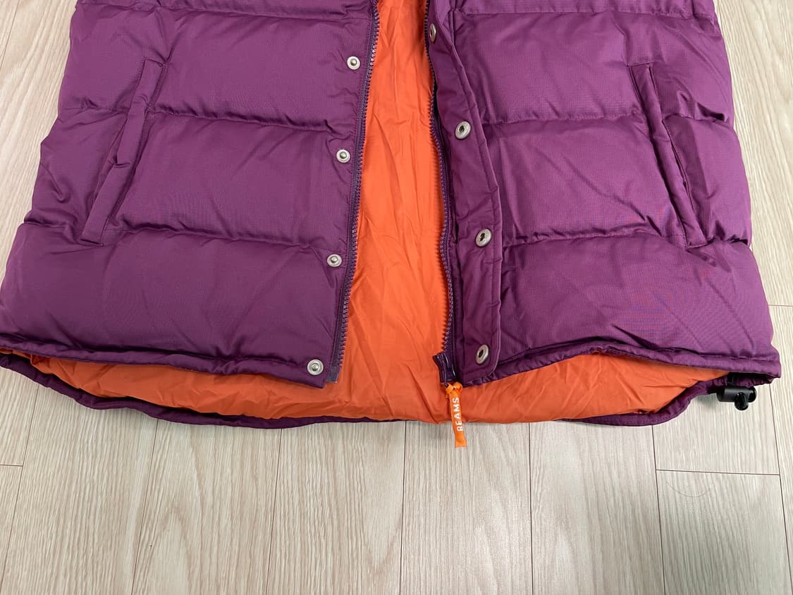 빔즈 x au by KDDI 30주년 한정 베스트 Beams 상품이미지5