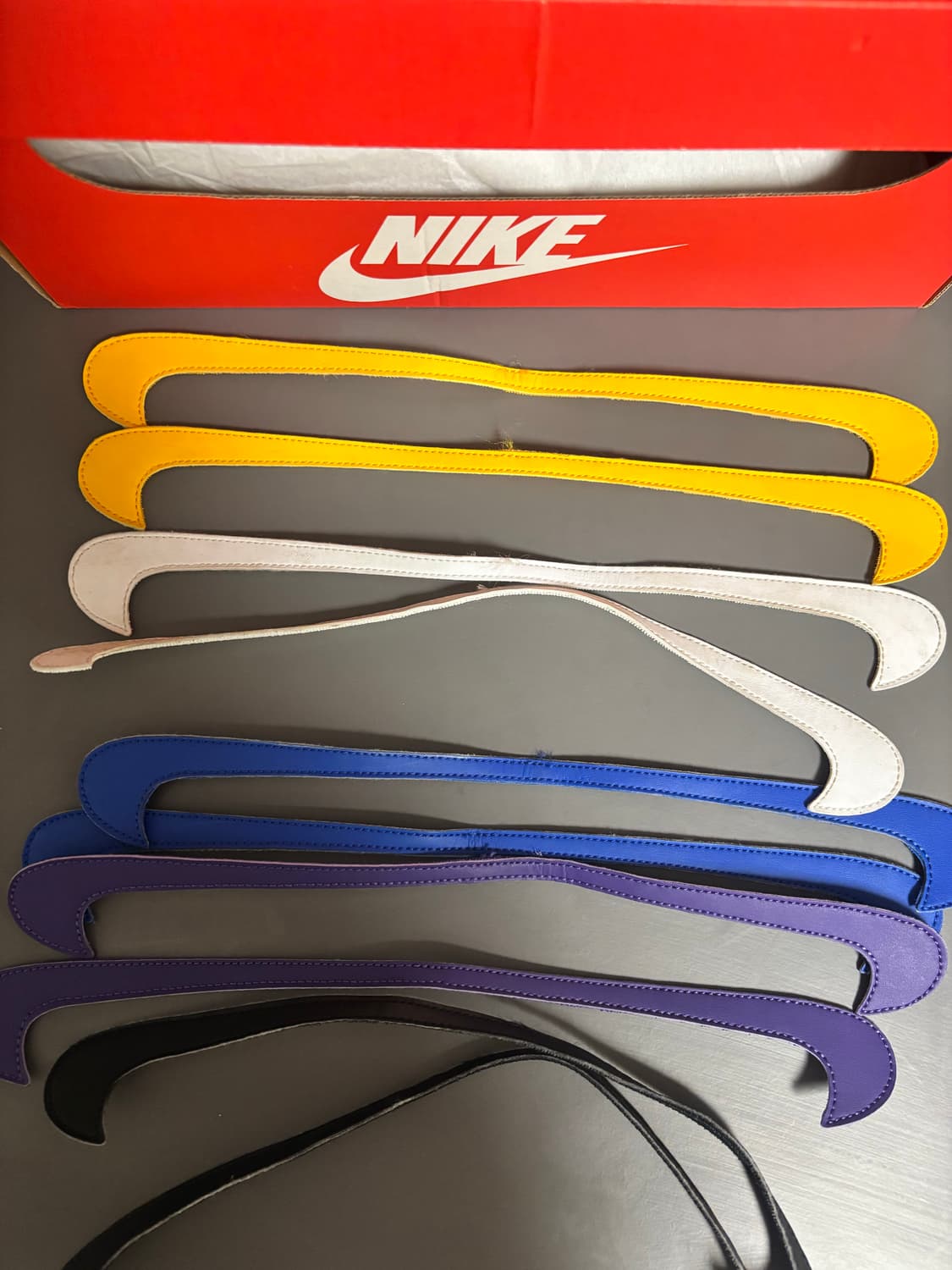 나이키 스우시팩 에어포스 270 상품이미지2