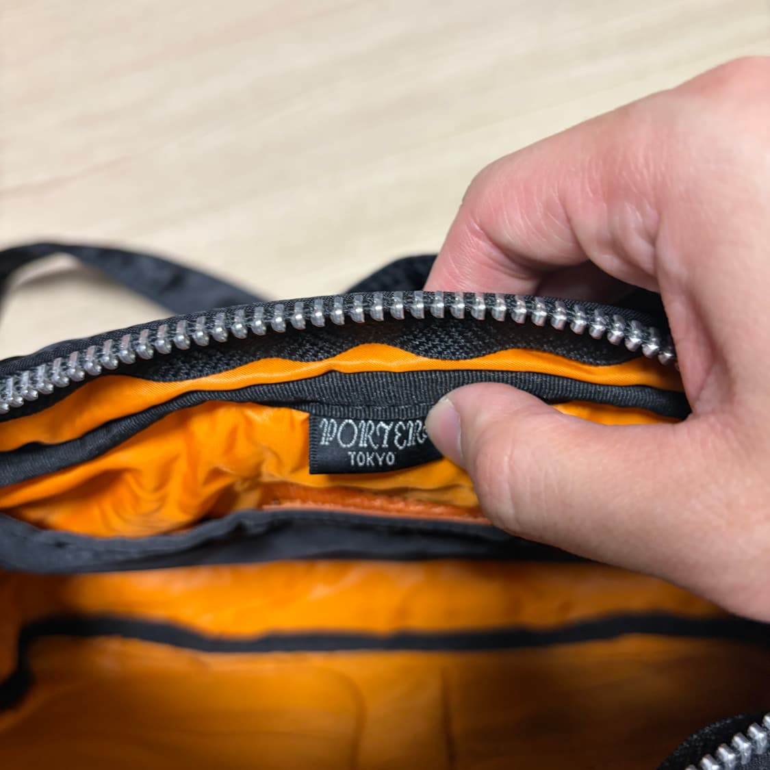 요시다포터 porter 탱커 숄더백 블랙 라지 L 신형 (미사용에가까움) 상품이미지9