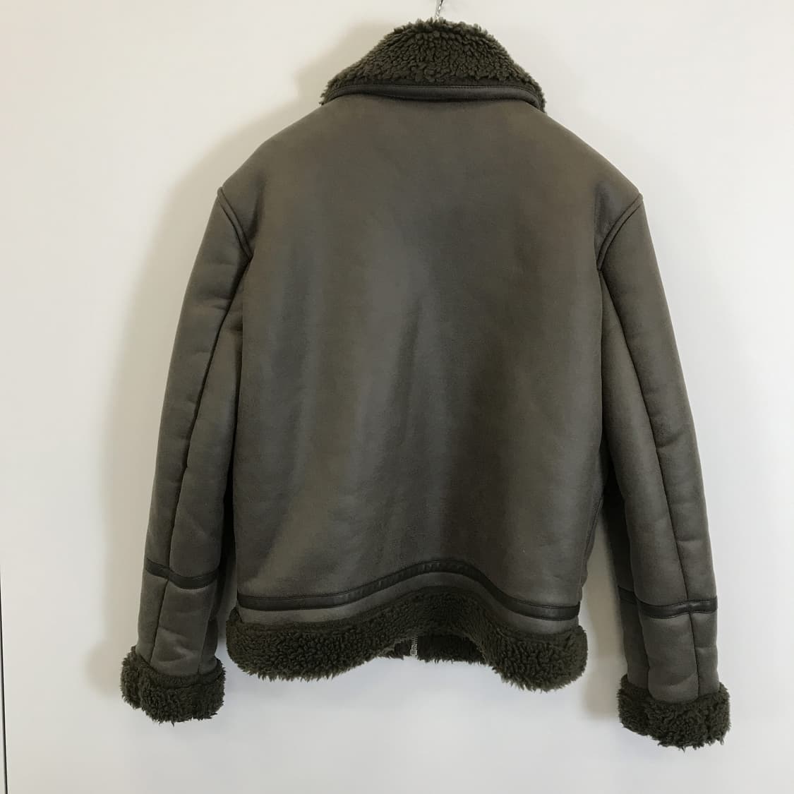 자라 스웨이드 무스탕점퍼 올리브그린 [M] 상품이미지3