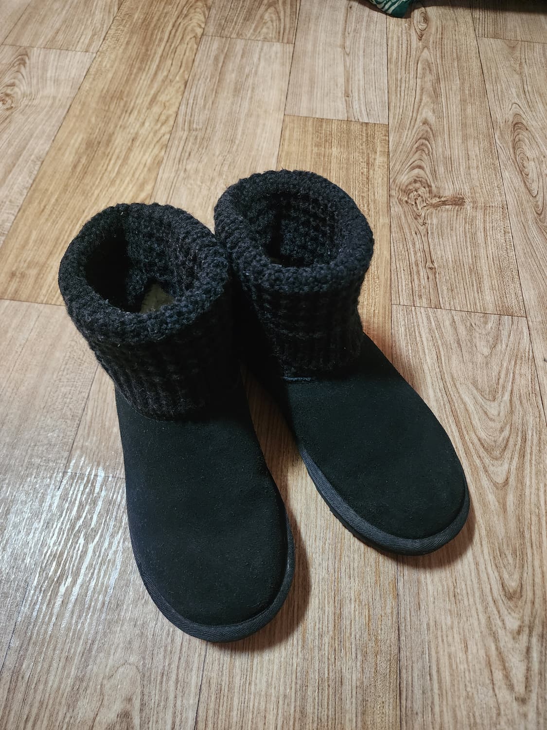 미국 UGG 미니 클래식 Solene 니트 부츠 6 상품이미지1