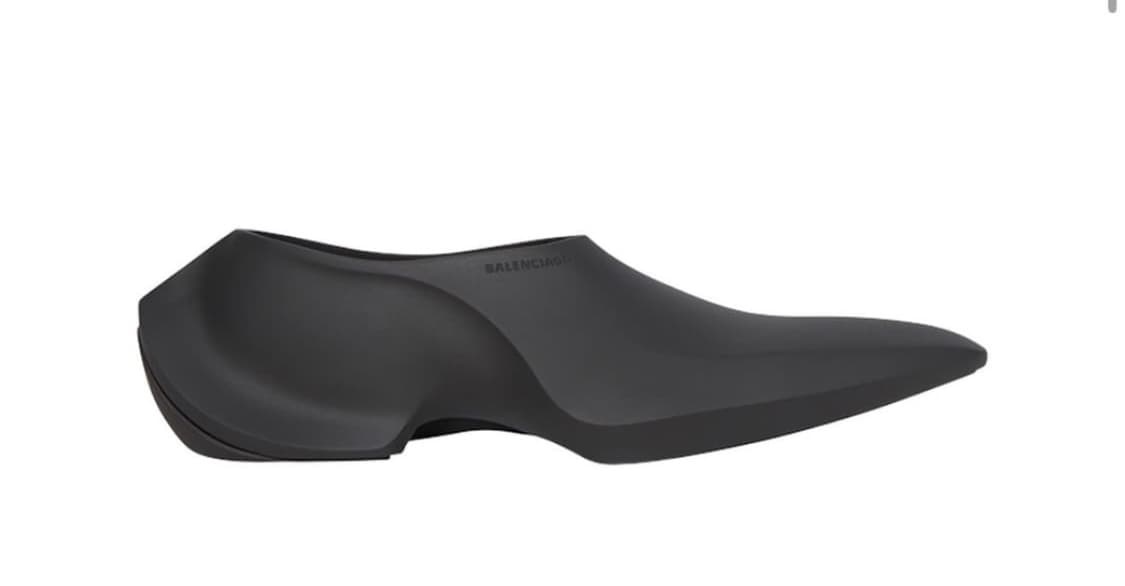 발렌시아가 스페이스슈 무광 42 상품이미지1