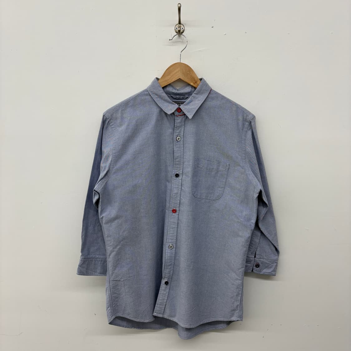 빔즈 컬러 버튼 포인트 셔츠 여성 L 상품이미지1