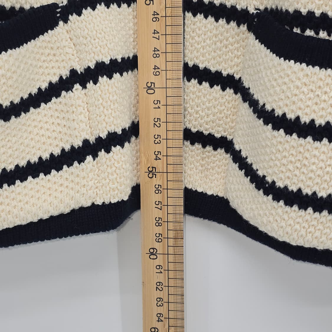 WHO.A.U 스트라이프 가디건 상품이미지7