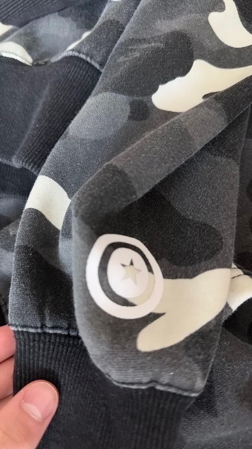 베이프 샤크 후드집업 상품이미지4