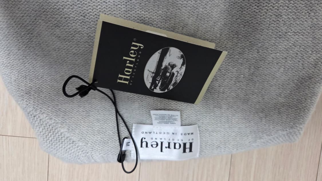 할리 오브 스코틀랜드 롤넥 스웨터 M사이즈 상품이미지4