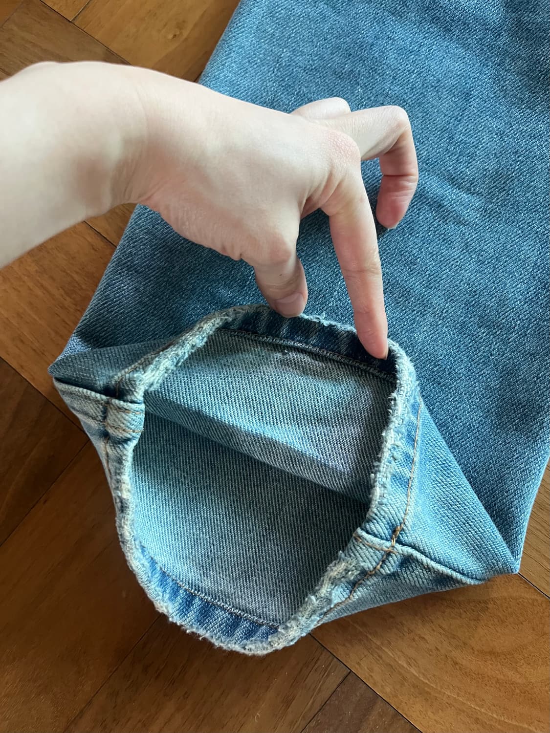 DISTRESSED KNEE JEANS, BLUE 상품이미지7